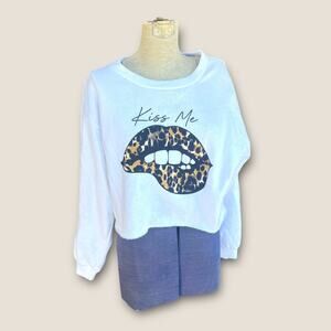 Fashion Nova Cropped Sweatshirt